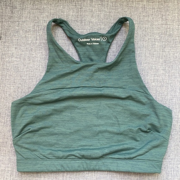 Outdoor Voices Workout Set - Picture 2 of 5